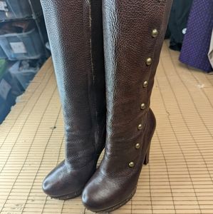 Ugg Australia women's "Cosima" tall boots. Brown pebbled leather. Side zip. Bras